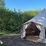 Luxussátor Cozy Garden Glamping Svendborg