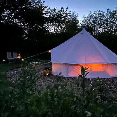 Campo de lujo Cozy Garden Glamping *
