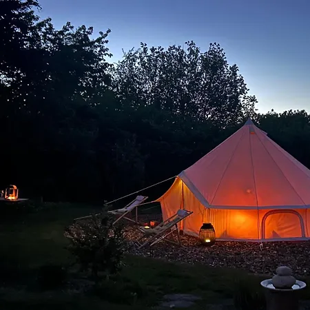 Cozy Garden Glamping