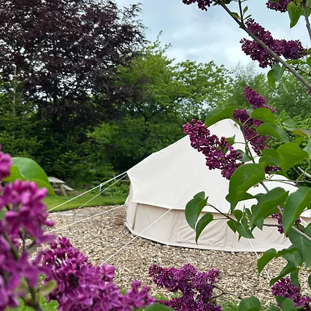 Cozy Garden Glamping אוהל מפואר *